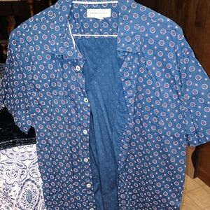 Aeropostale short sleeve button down large men's shirt
